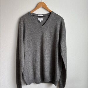 NWT John W. Nordstrom 100% Cashmere V-Neck Sweater in Gray Size L
